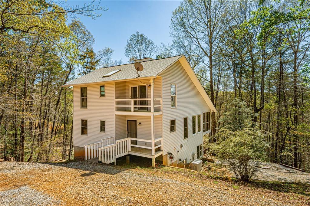227 River Ridge Rd., Dahlonega, GA 30533