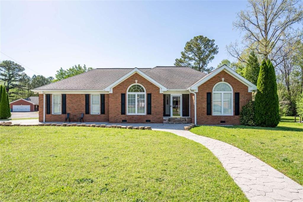 1 Graben Dr., Rome, GA 30165