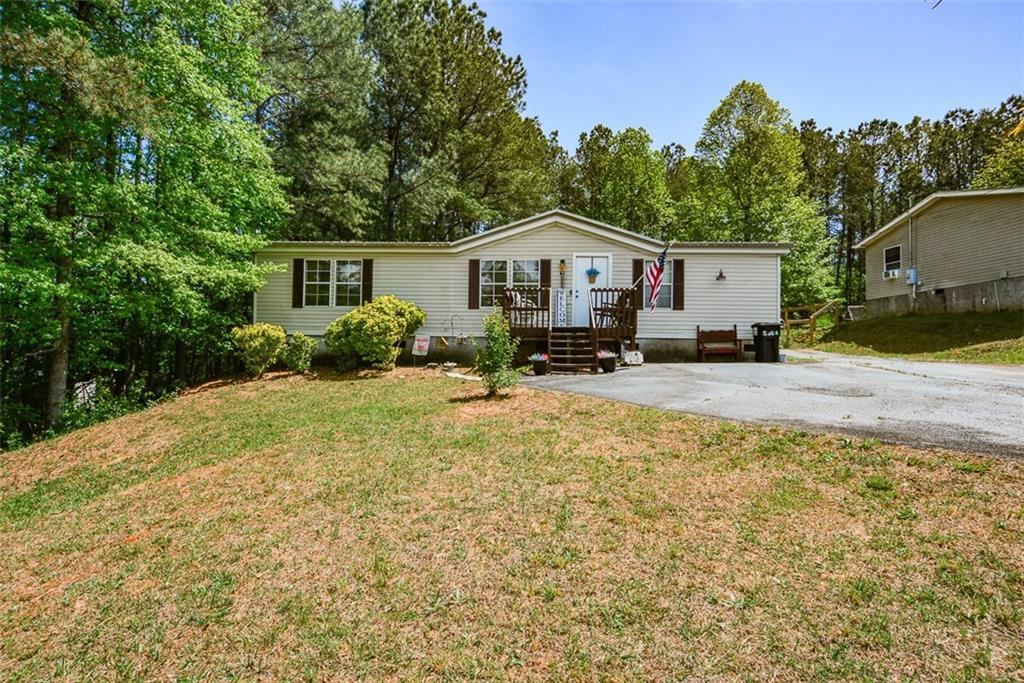 67 Saddle Ct., Ball Ground, GA 30107