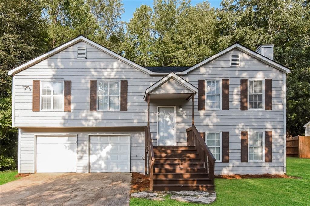 3790 Willow Ridge Rd., Douglasville, GA 30135