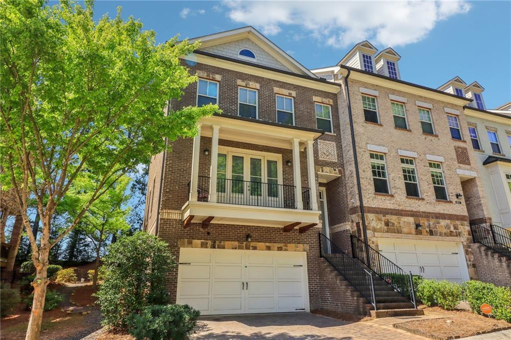 823 Canterbury Overlook, Atlanta, GA 30324
