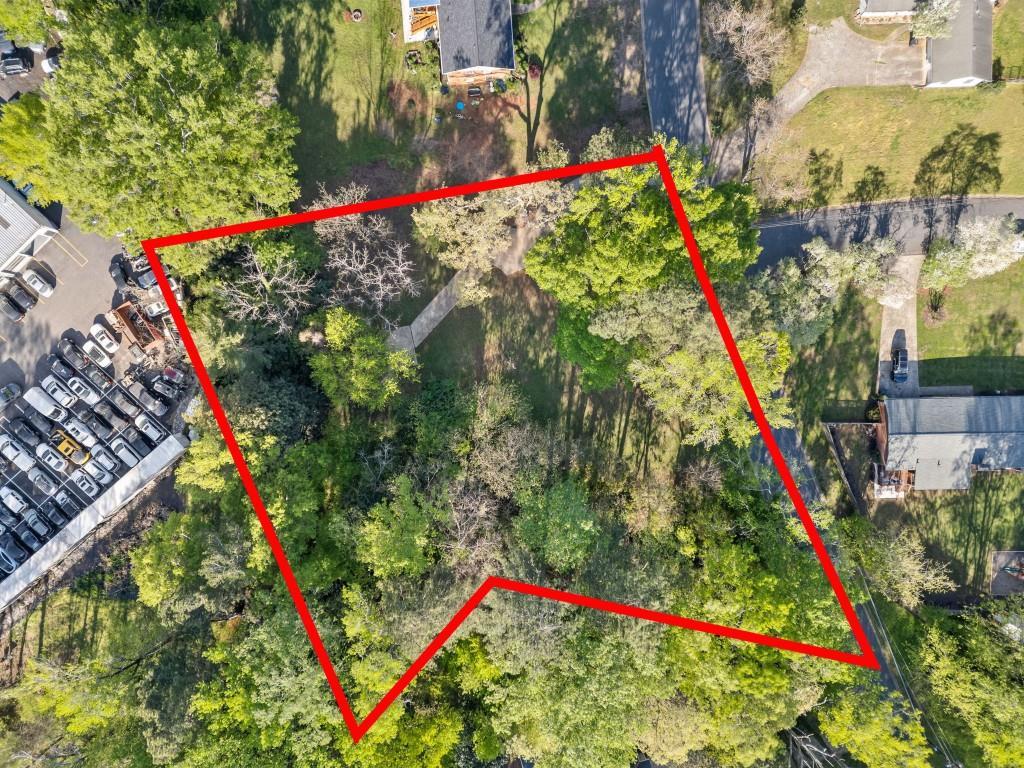 335 Alpine Dr., Roswell, GA 30075