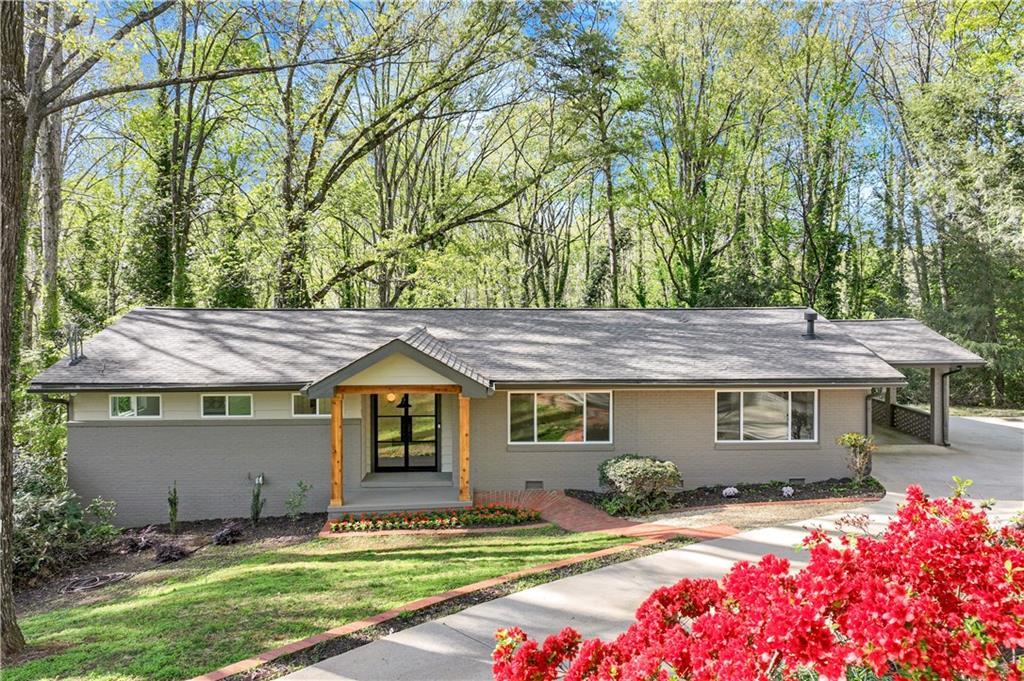 808 Sherwood Rd., Gainesville, GA 30501