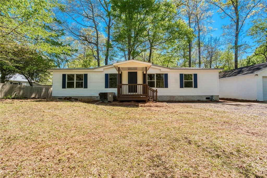 56 Windom Dr., Carrollton, GA 30116