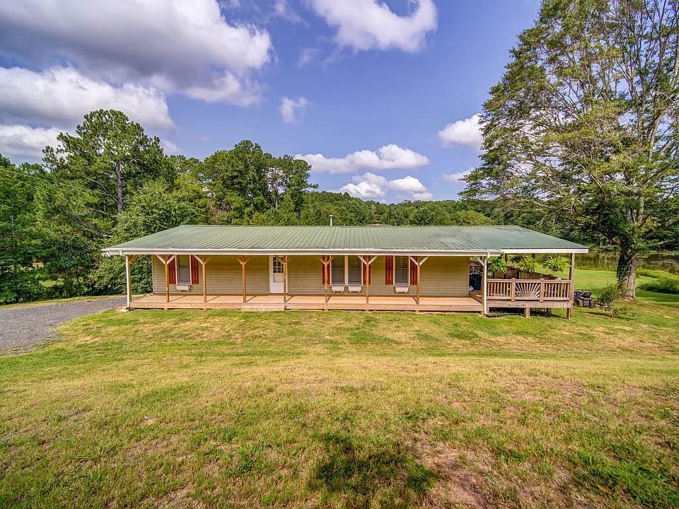 1393 Edwards Mill Rd., Ball Ground, GA 30107