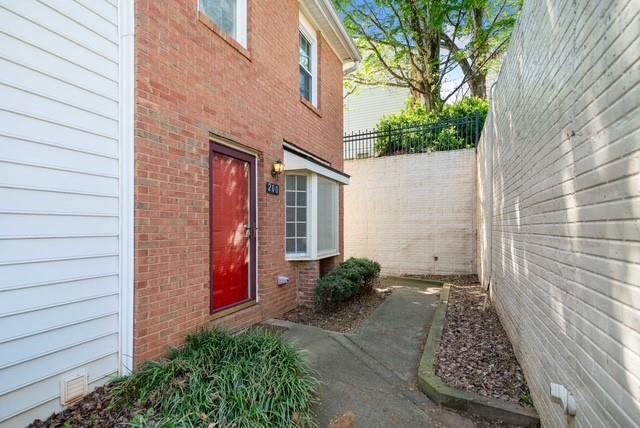 200 High Creek Dr., Roswell, GA 30076