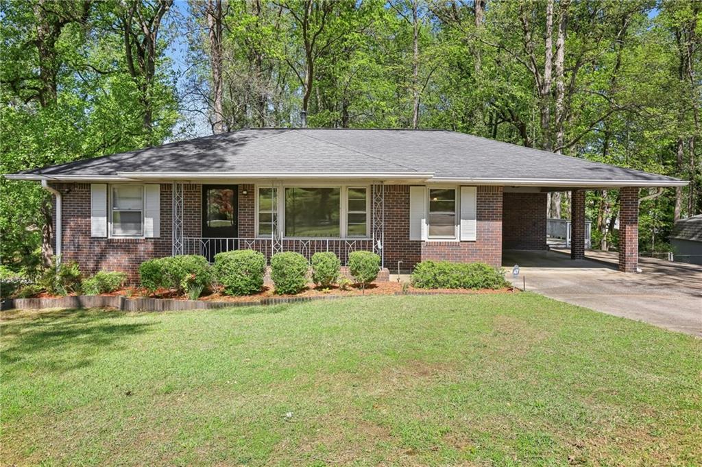 1316 Sanders Dr., Morrow, GA 30260