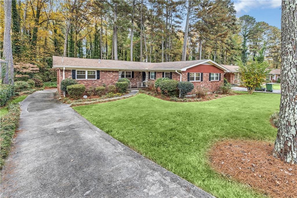 1868 Fort Valley Dr., Atlanta, GA 30311