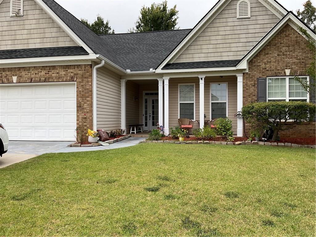 422 Stillwood Dr., Newnan, GA 30265