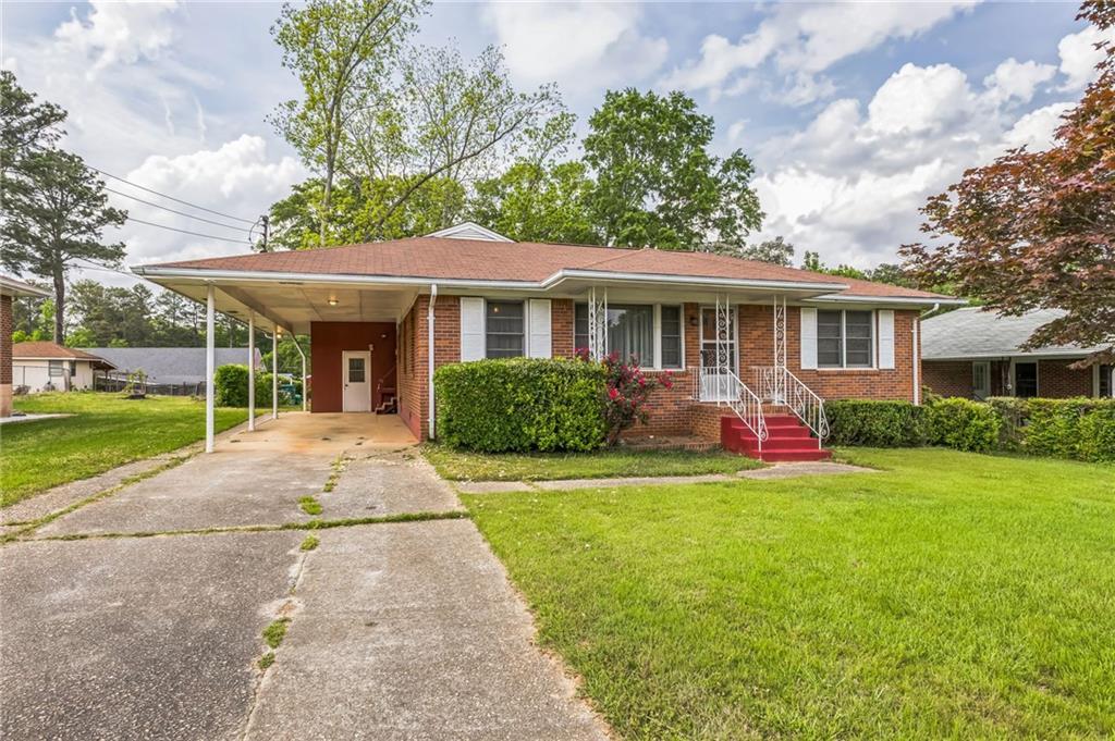 5295 Woodland Dr., Lake City, GA 30260