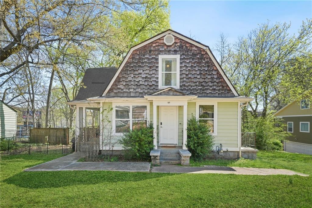 240 Lamon Ave., Atlanta, GA 30316