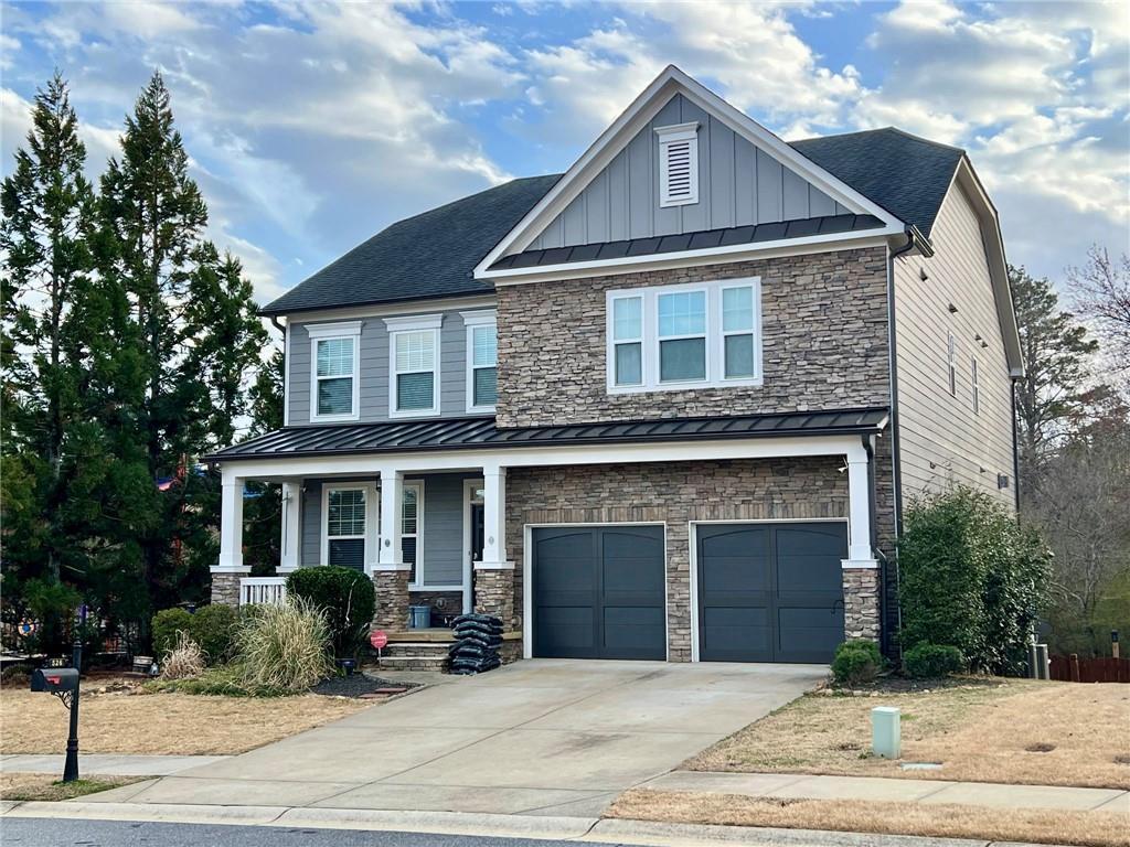 526 Lost Creek Dr., Woodstock, GA 30188