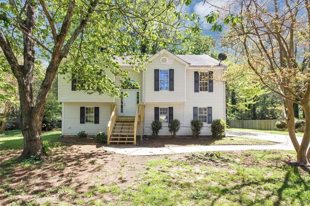 1327 Laura Ln., Austell, GA 30168