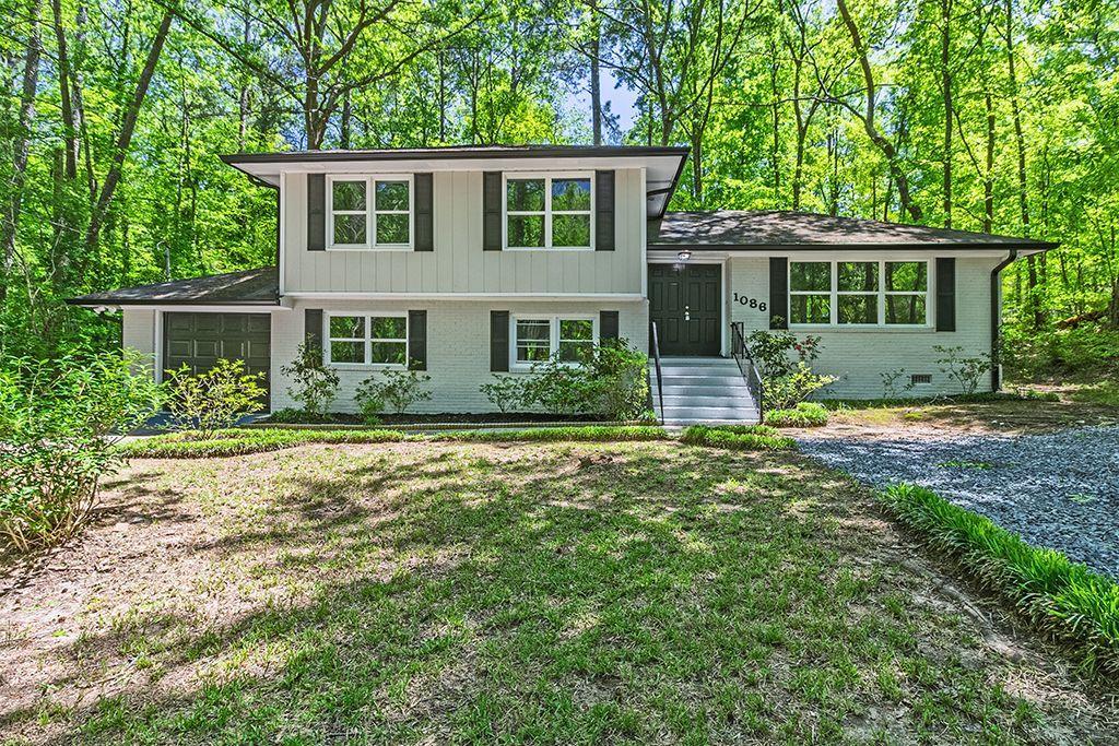 1086 Westminister Cir., Macon, GA 31220