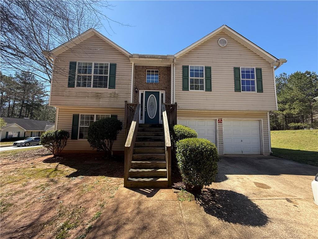 8302 N Sterling Lakes Dr., Covington, GA 30014