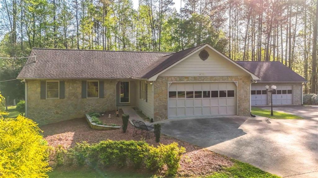 4086 Herbert Gamel Rd., Dallas, GA 30132