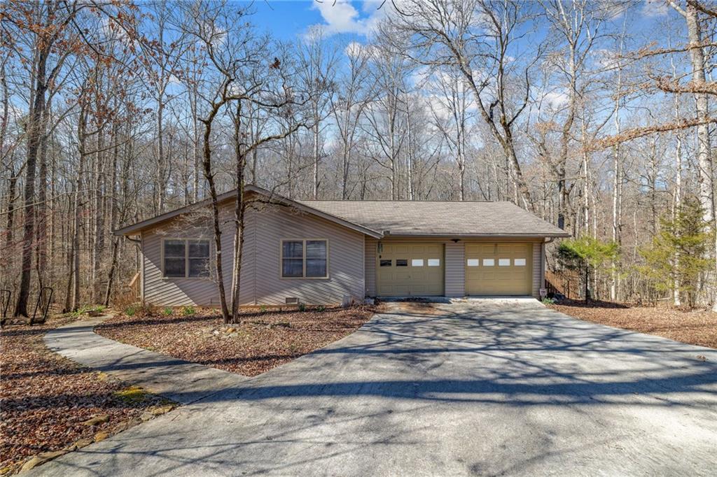 1011 Gold Ridge Rd., Dahlonega, GA 30533