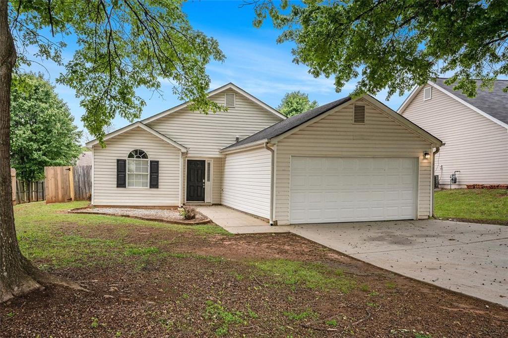 175 Regency Park Dr., Mcdonough, GA 30253