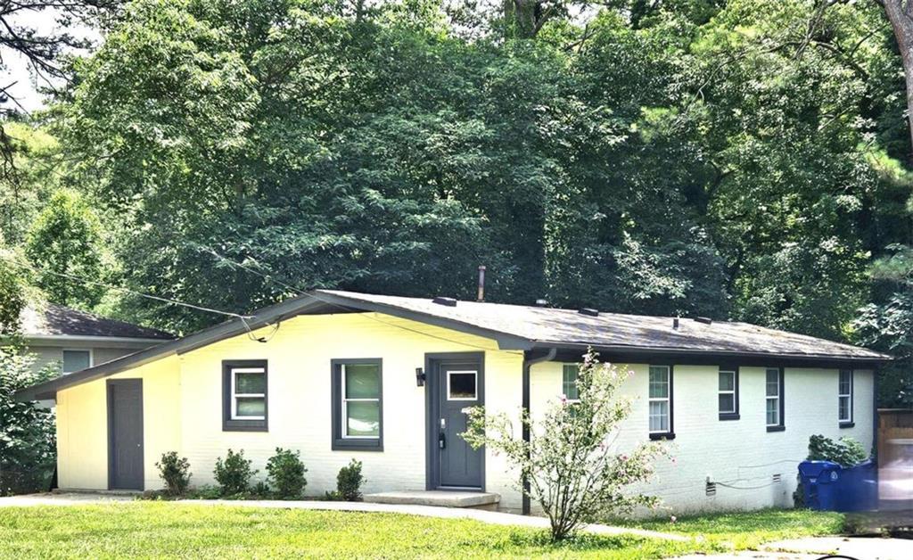 164 Polar Rock Dr., Atlanta, GA 30315