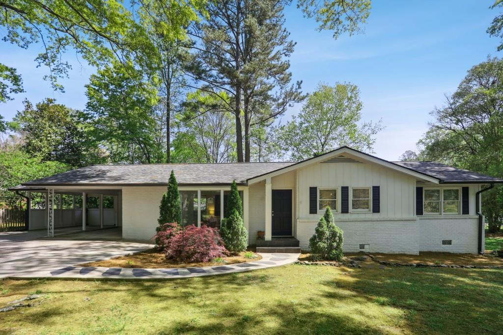 6795 Sunny Brook Ln., Atlanta, GA 30328