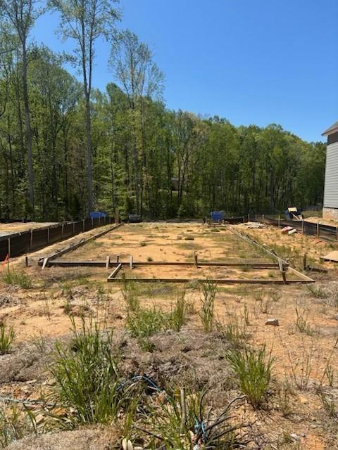 112 Berry Dr., Dawsonville, GA 30534