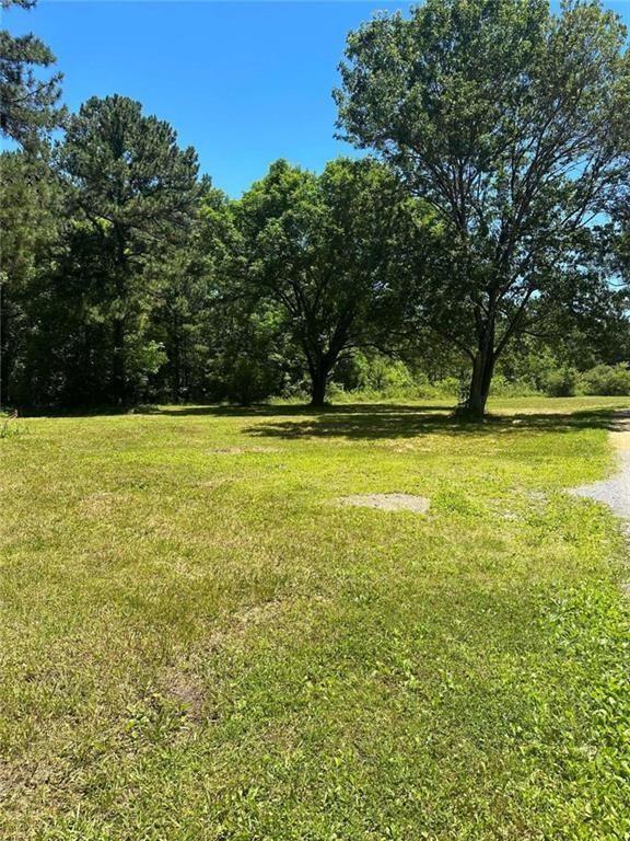 356 Iron Hill Rd., Taylorsville, GA 30178
