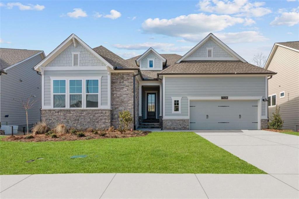 7028 Cottage Grove Dr., Flowery Branch, GA 30542