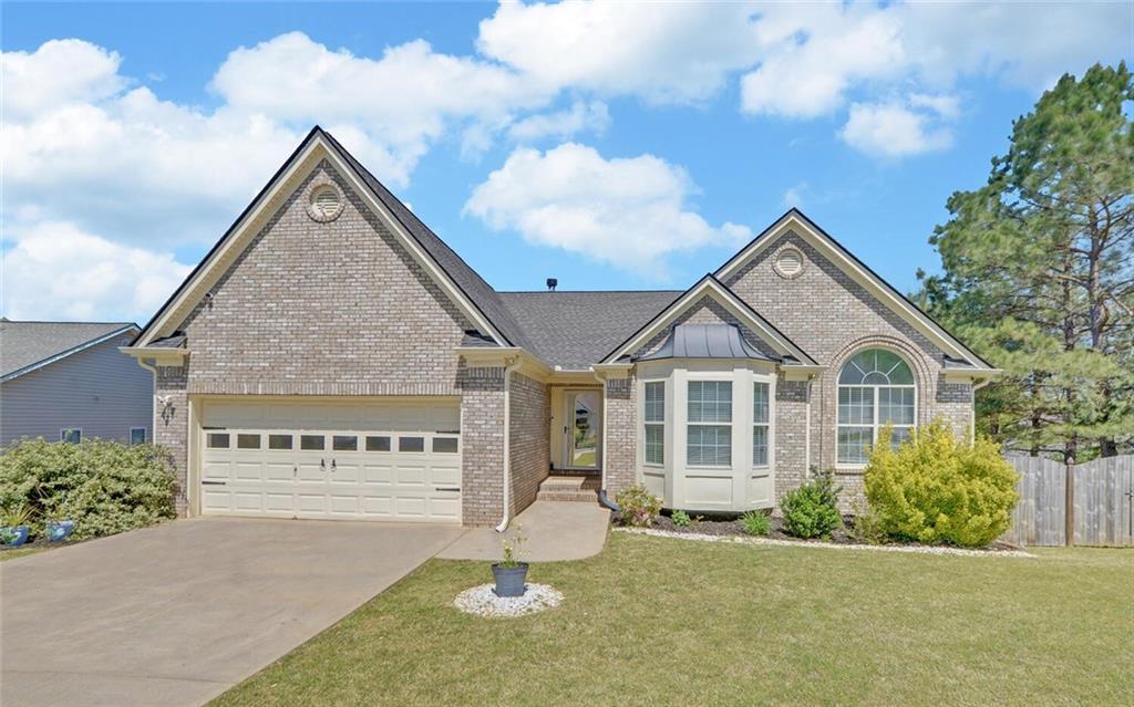 2800 Araglin Dr., Dacula, GA 30019