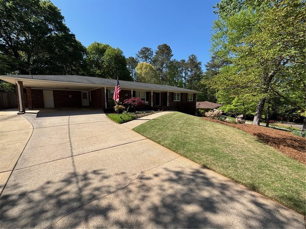 1110 Tuxedo Dr., Roswell, GA 30075