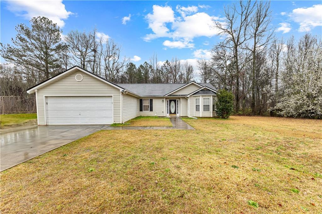 134 Floresta Dr., Mcdonough, GA 30252