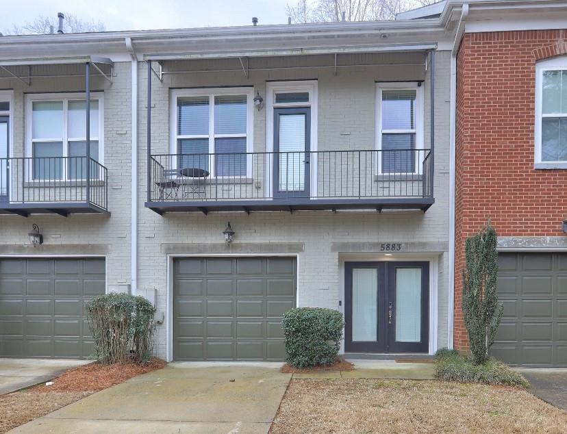 5883 Brookside Oak Cir., Norcross, GA 30093