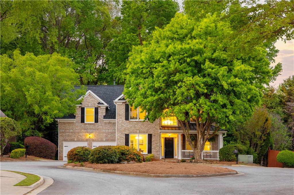 4350 Oakdale Vinings Cir., Smyrna, GA 30080