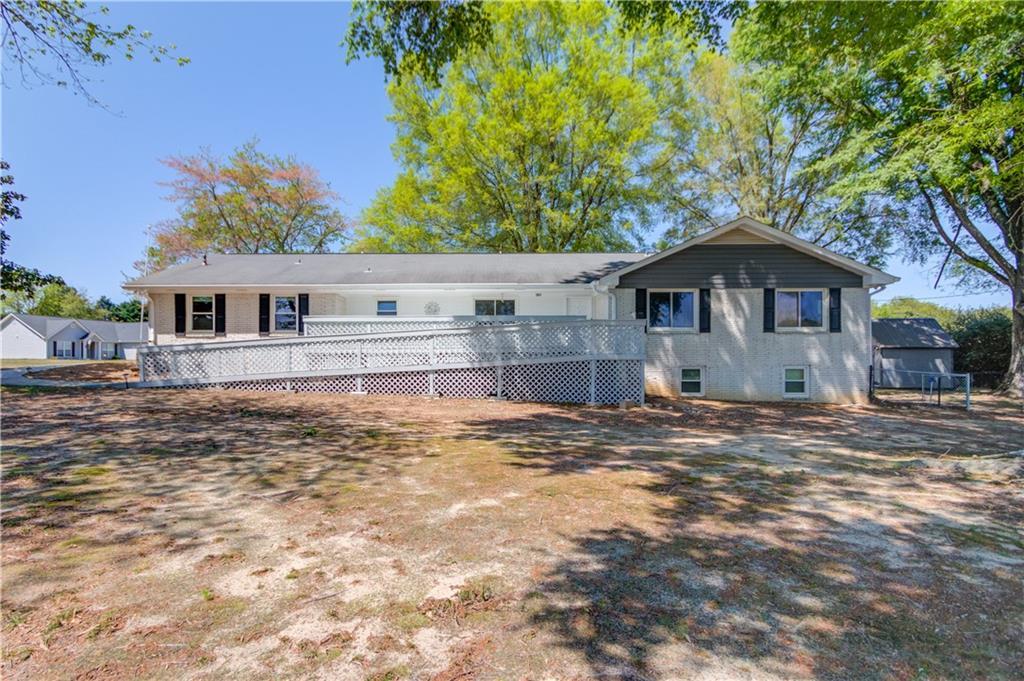 1312 Harbins Rd., Dacula, GA 30019