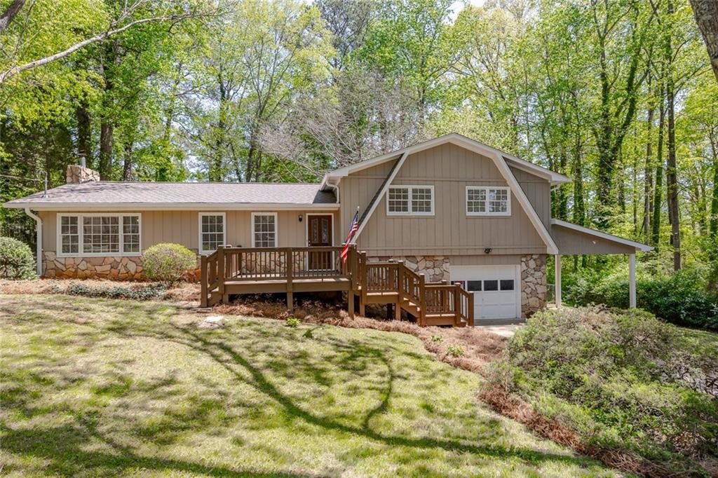 3214 Douglas Ln., Kennesaw, GA 30144
