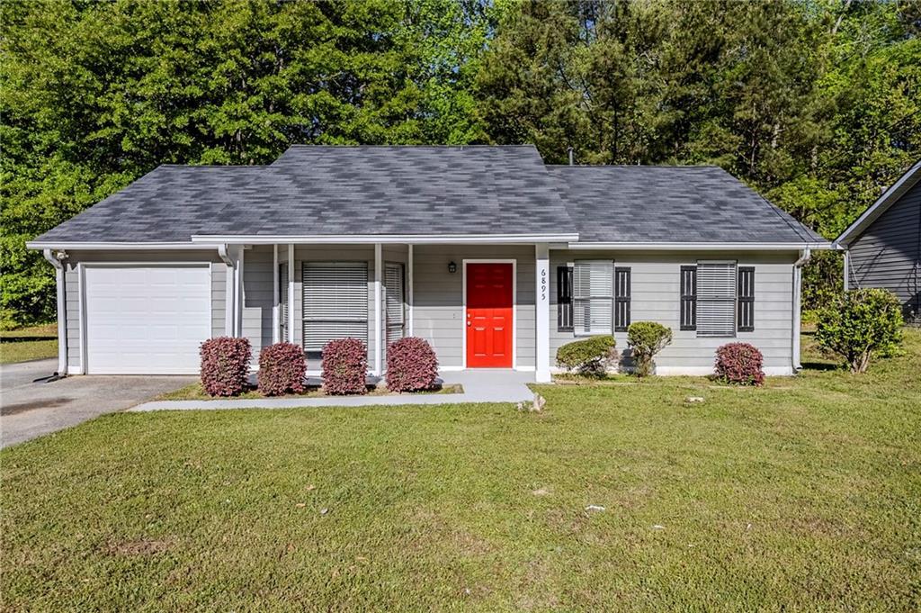 6895 Brown Dr., Fairburn, GA 30213