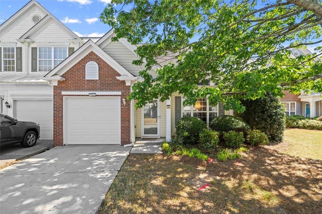 5361 Medlock Corners Dr., Peachtree Corners, GA 30092