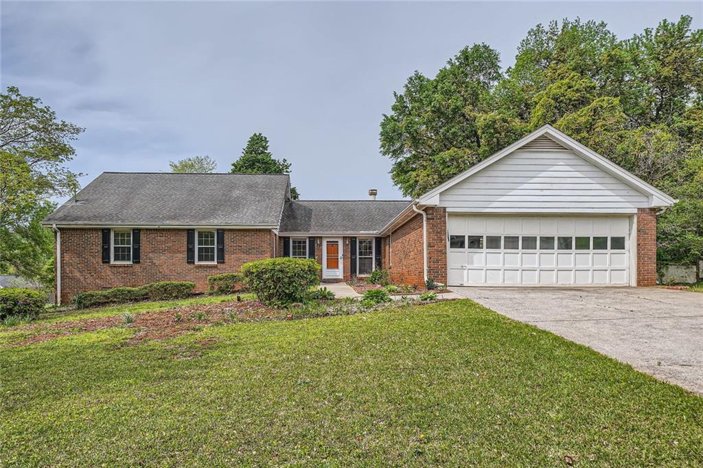 1766 Scholar Dr., Lawrenceville, GA 30044