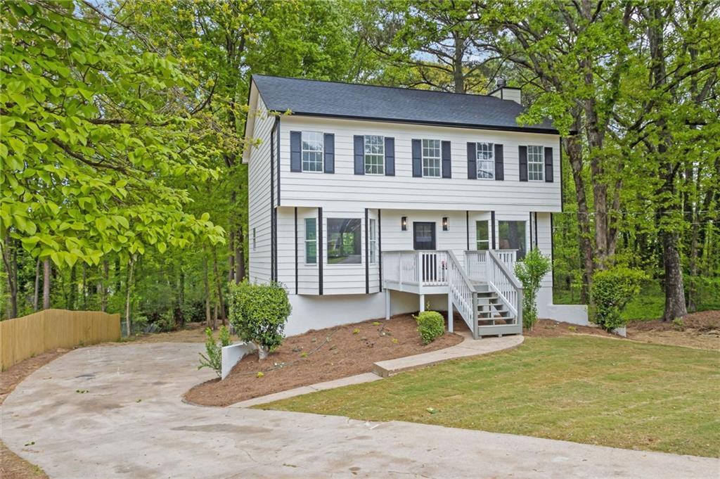 3905 Mill Glen Dr., Douglasville, GA 30135