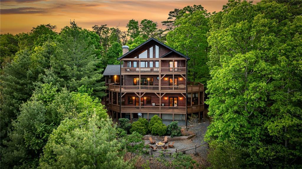 147 Little Bluff Tr., Morganton, GA 30560