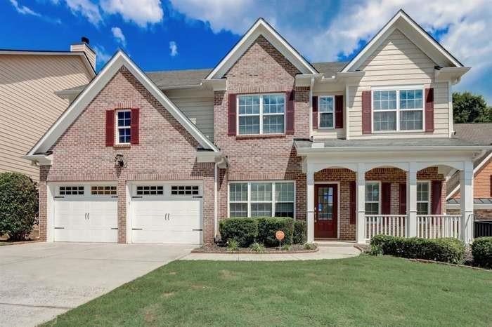 841 Sapphire Ln., Sugar Hill, GA 30518