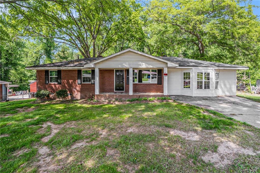 1132 Luther Dr., Mableton, GA 30126