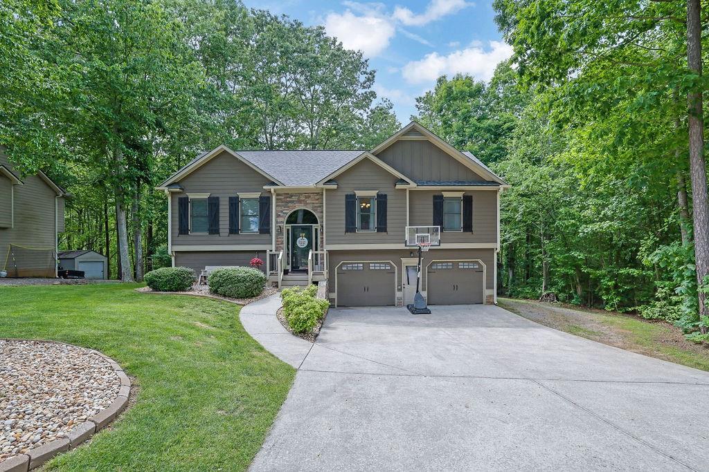 170 Barrel Way, Ball Ground, GA 30107