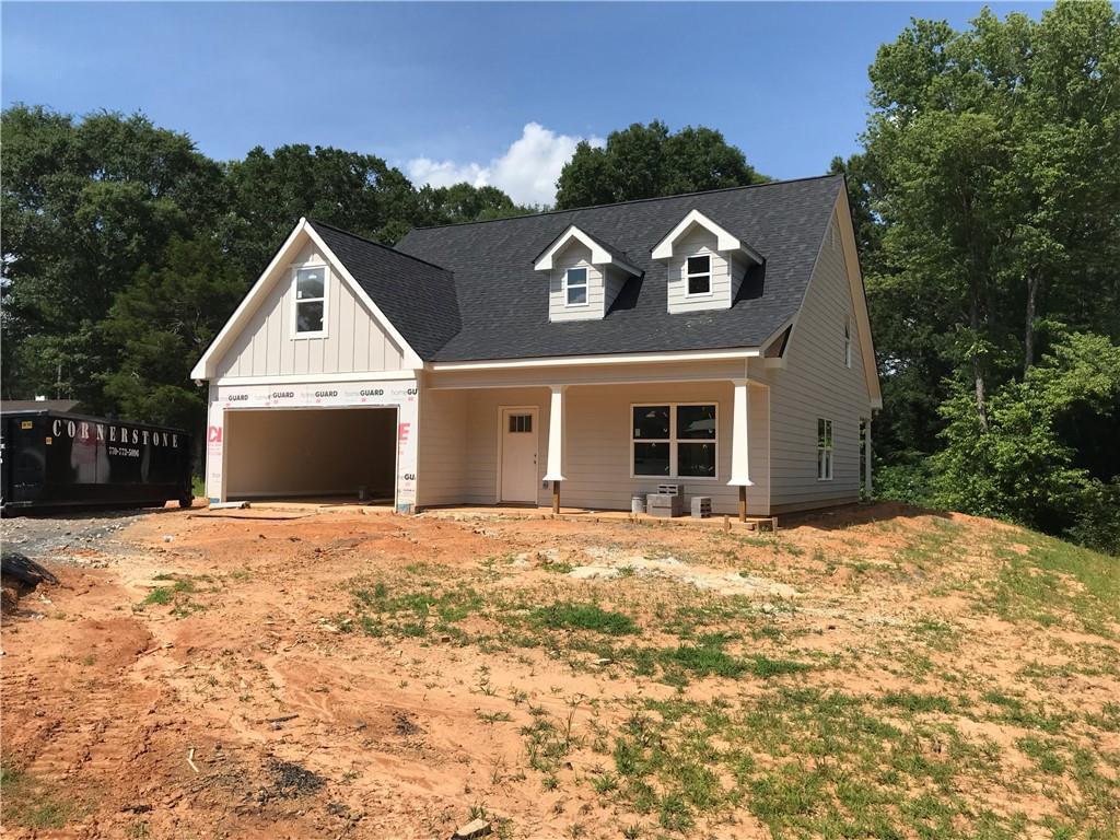 104 Hunter Dr., Calhoun, GA 30701