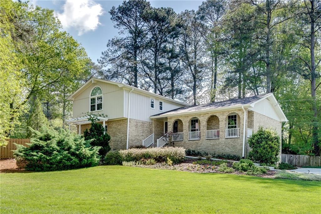 1631 Manhasset Dr., Atlanta, GA 30338