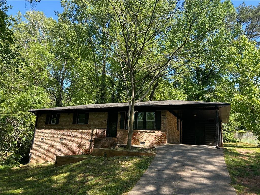 624 Moselle Dr., Mableton, GA 30126