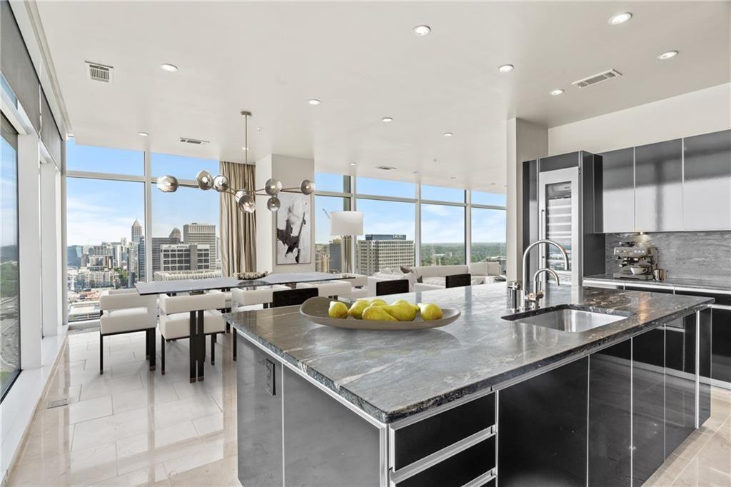 45 Ivan Allen Jr Blvd. #2602, Atlanta, GA 30308