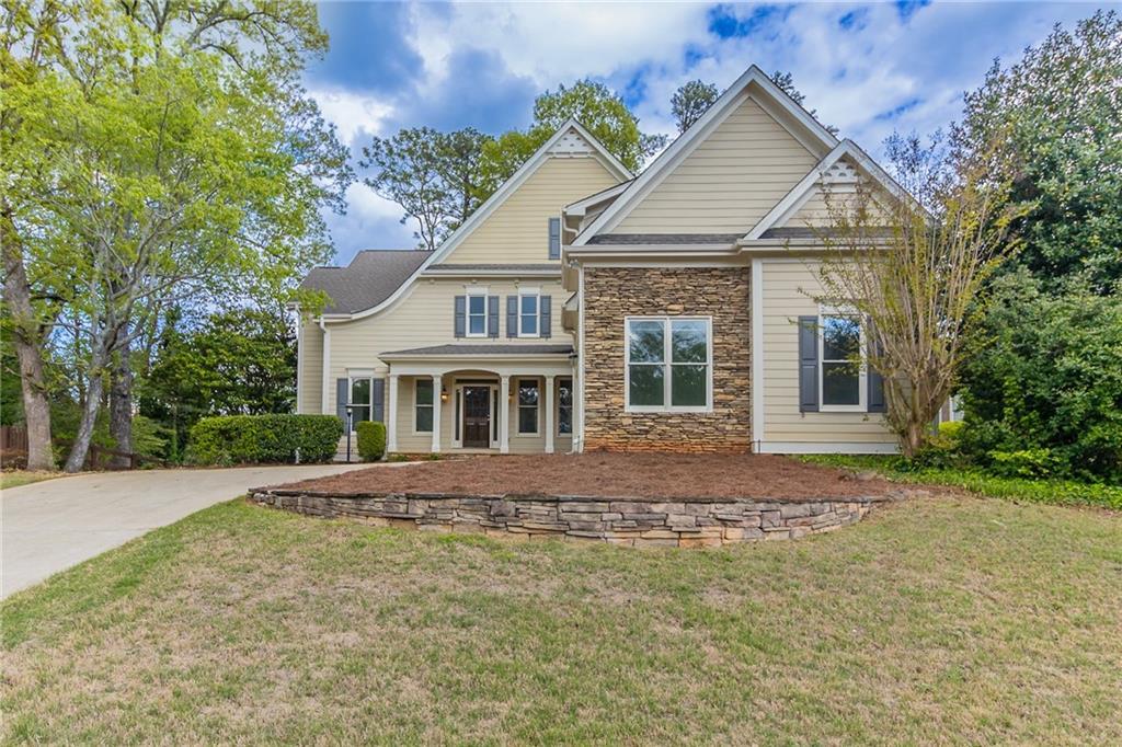 1209 Fenmore Hall Dr., Powder Springs, GA 30127