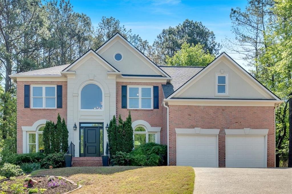 402 Bridgepoint Ln., Woodstock, GA 30189