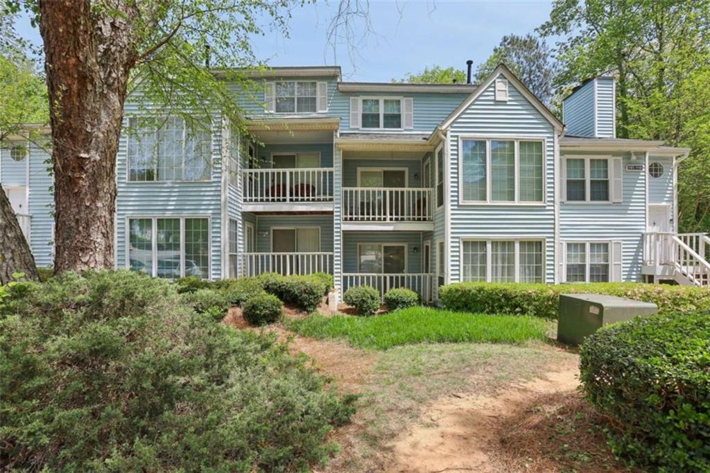 702 Glenleaf Dr., Peachtree Corners, GA 30092