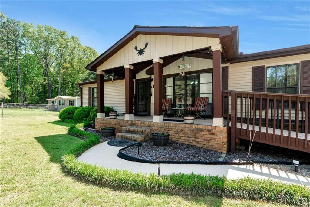 7287 Williams Rd., Flowery Branch, GA 30542